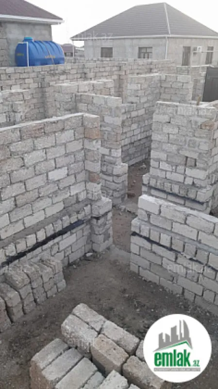 Satılır 3 otaqlı həyət evi 100 m²