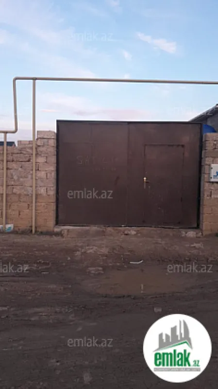 Satılır 3 otaqlı həyət evi 100 m²