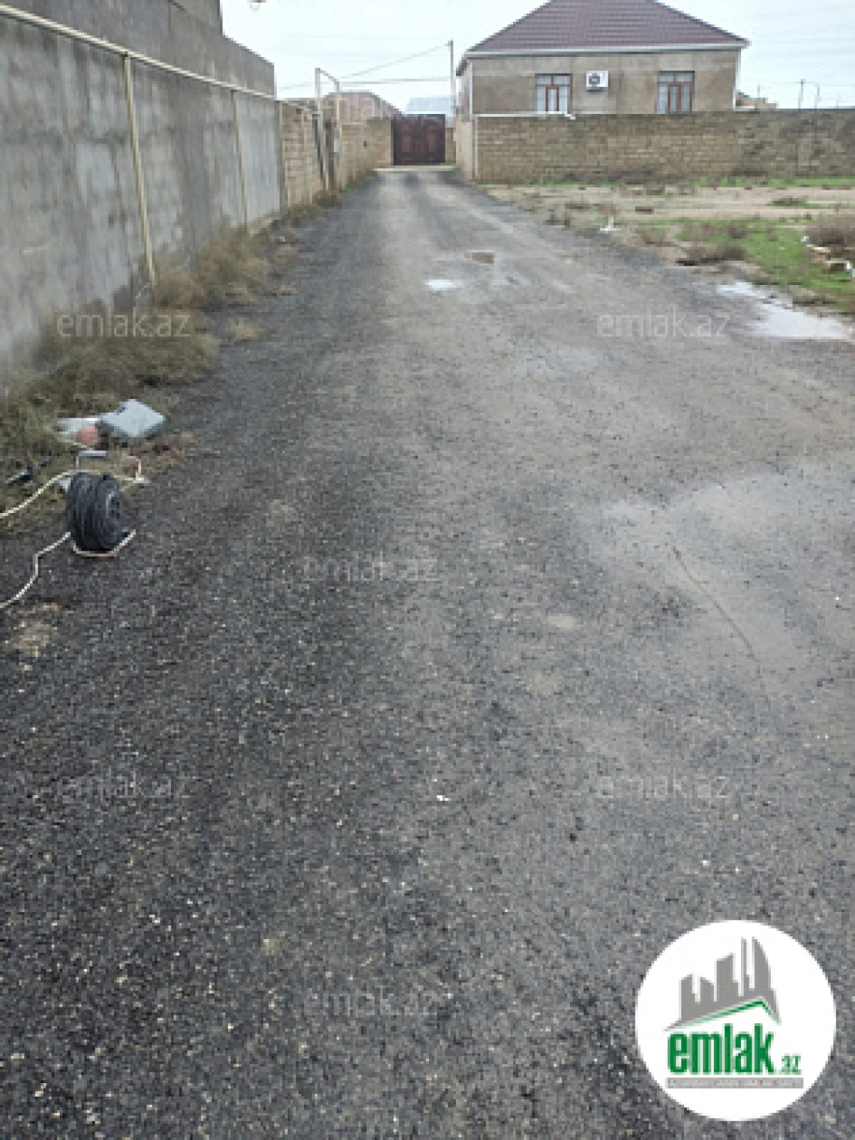 Satılır 3 otaqlı həyət evi 100 m²