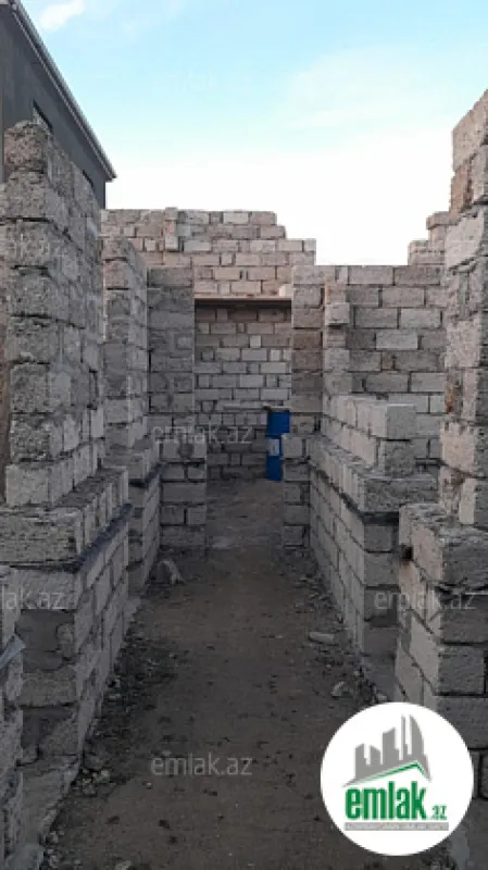 Satılır 3 otaqlı həyət evi 100 m²