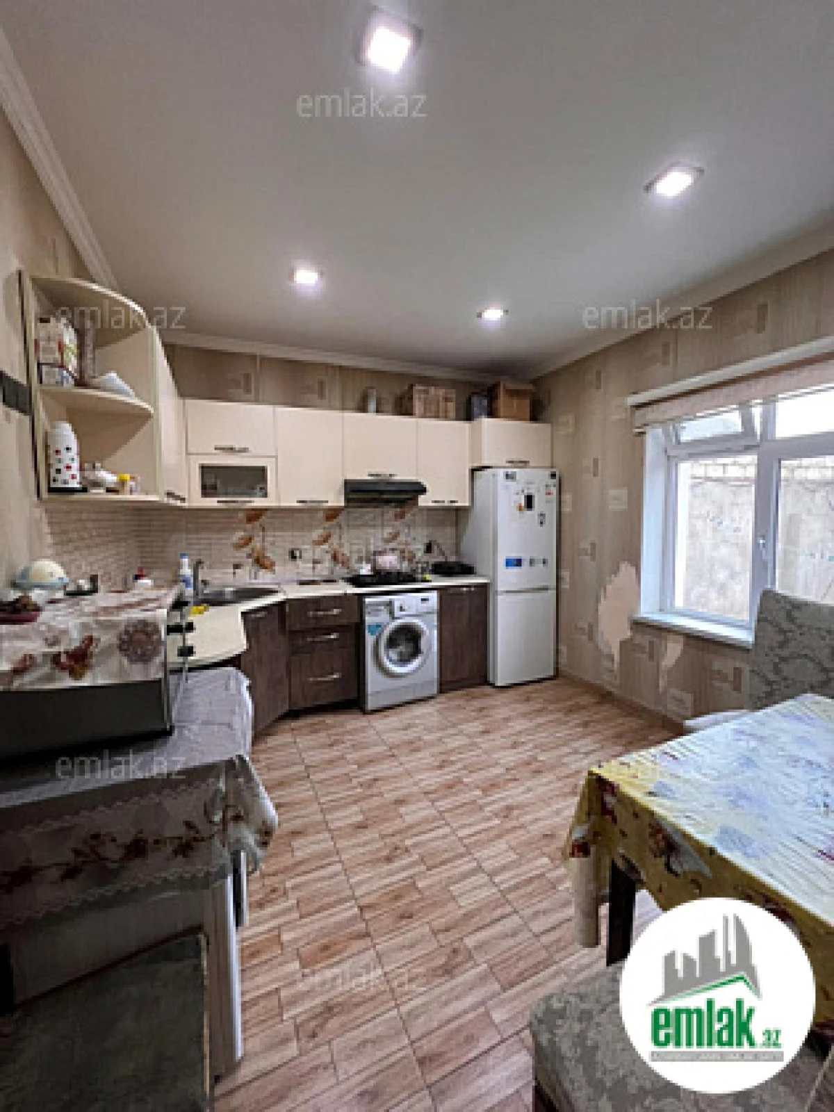 Satılır 4 otaqlı həyət evi 125 m²