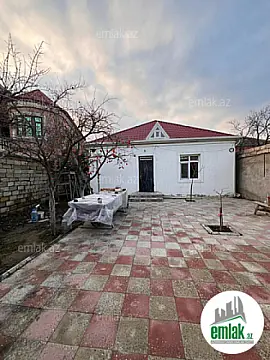 Satılır 4 otaqlı həyət evi 125 m² — Bakı 4 otaq 125.00 m²
