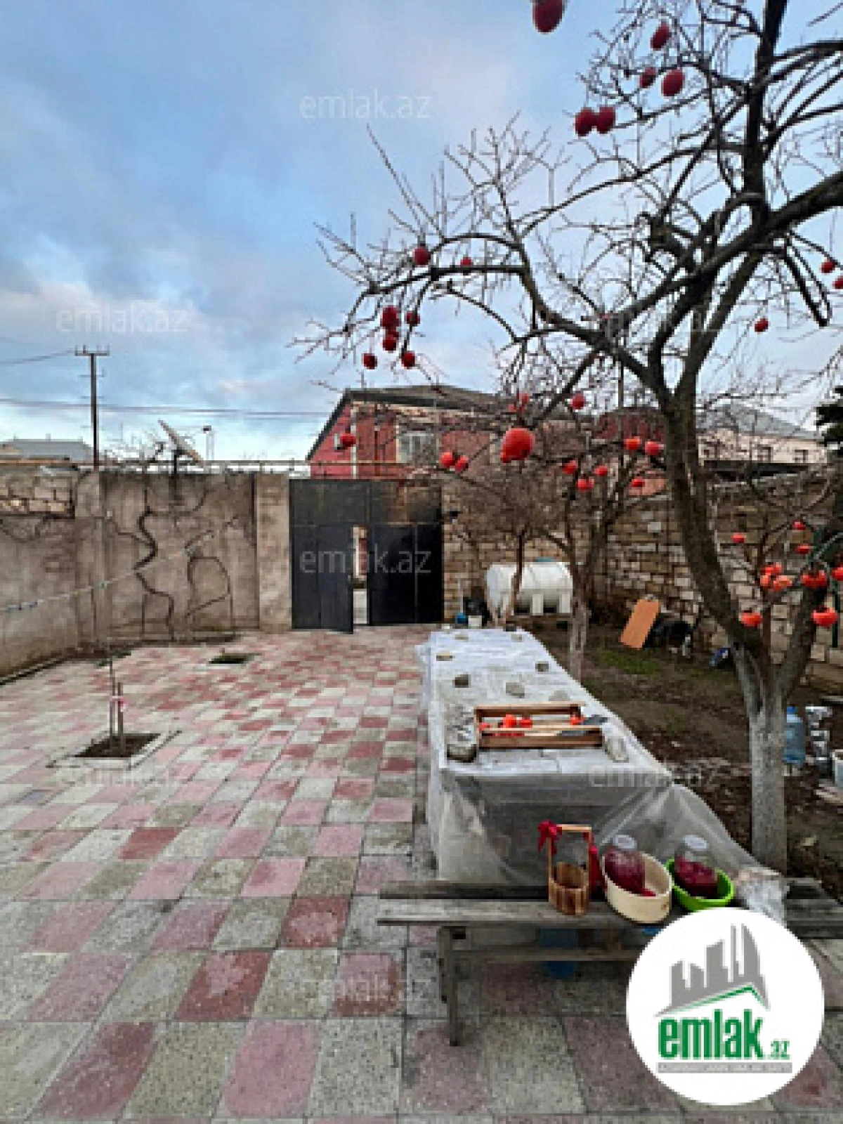 Satılır 4 otaqlı həyət evi 125 m²