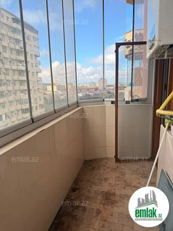 Satılır 3 otaqlı yeni tikili 140 m²