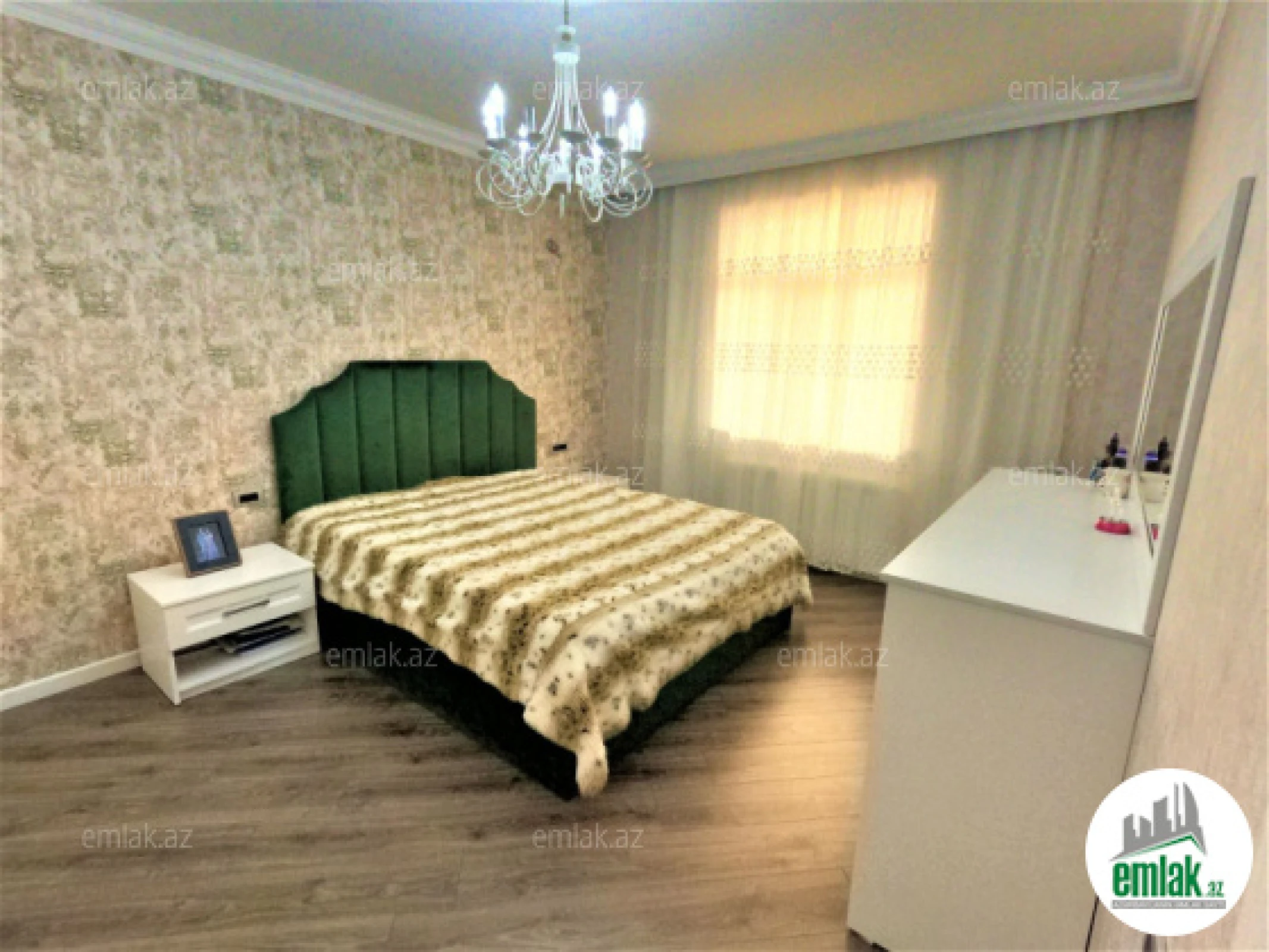 Satılır 6 otaqlı həyət evi 150 m²