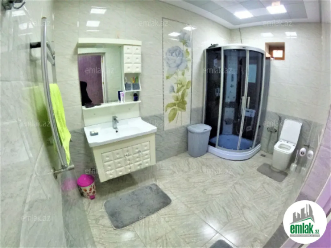 Satılır 6 otaqlı həyət evi 150 m²