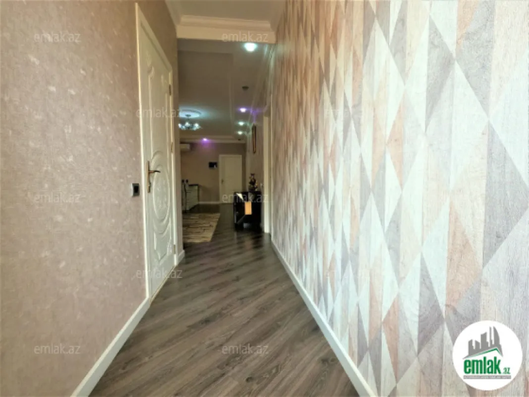 Satılır 6 otaqlı həyət evi 150 m²