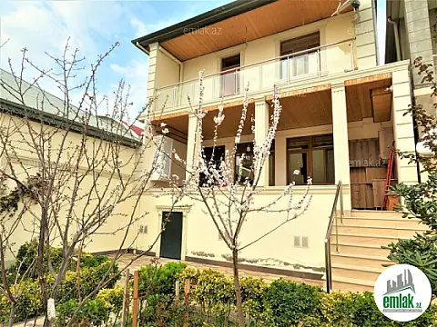 Satılır 6 otaqlı həyət evi 150 m²