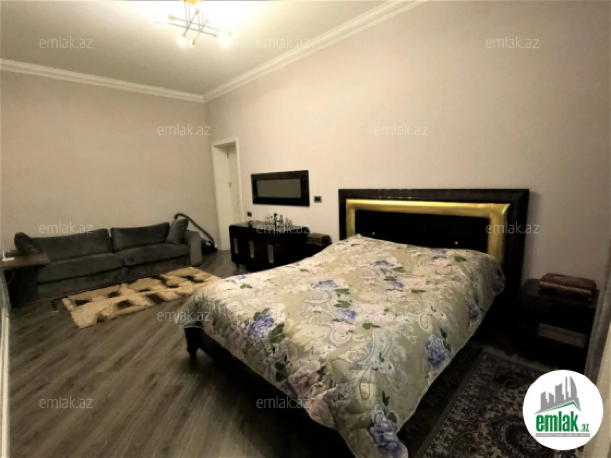 Satılır 6 otaqlı həyət evi 150 m²