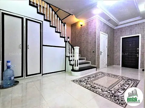 Satılır 6 otaqlı həyət evi 150 m²
