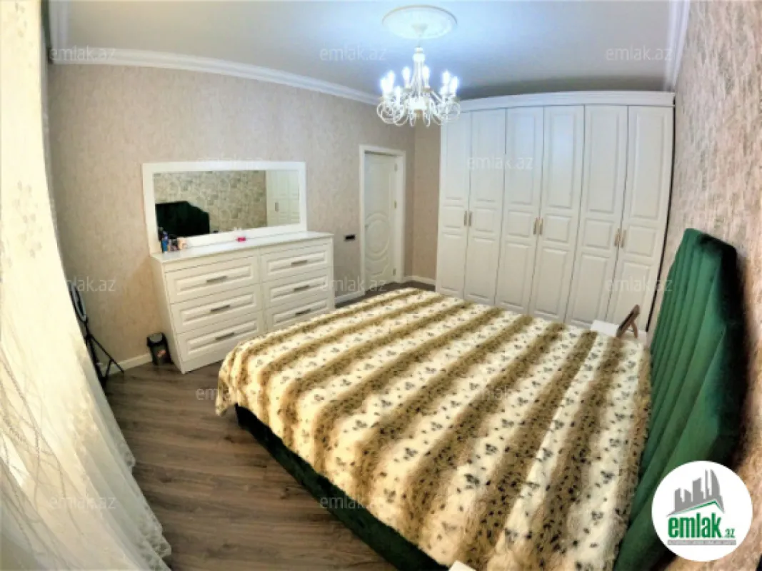 Satılır 6 otaqlı həyət evi 150 m²