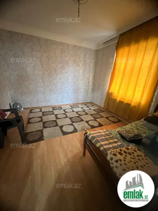 Satılır 3 otaqlı həyət evi 2 m²