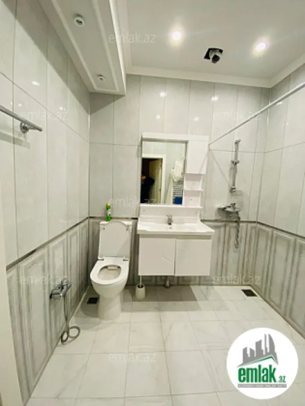 Satılır 3 otaqlı yeni tikili 105 m²