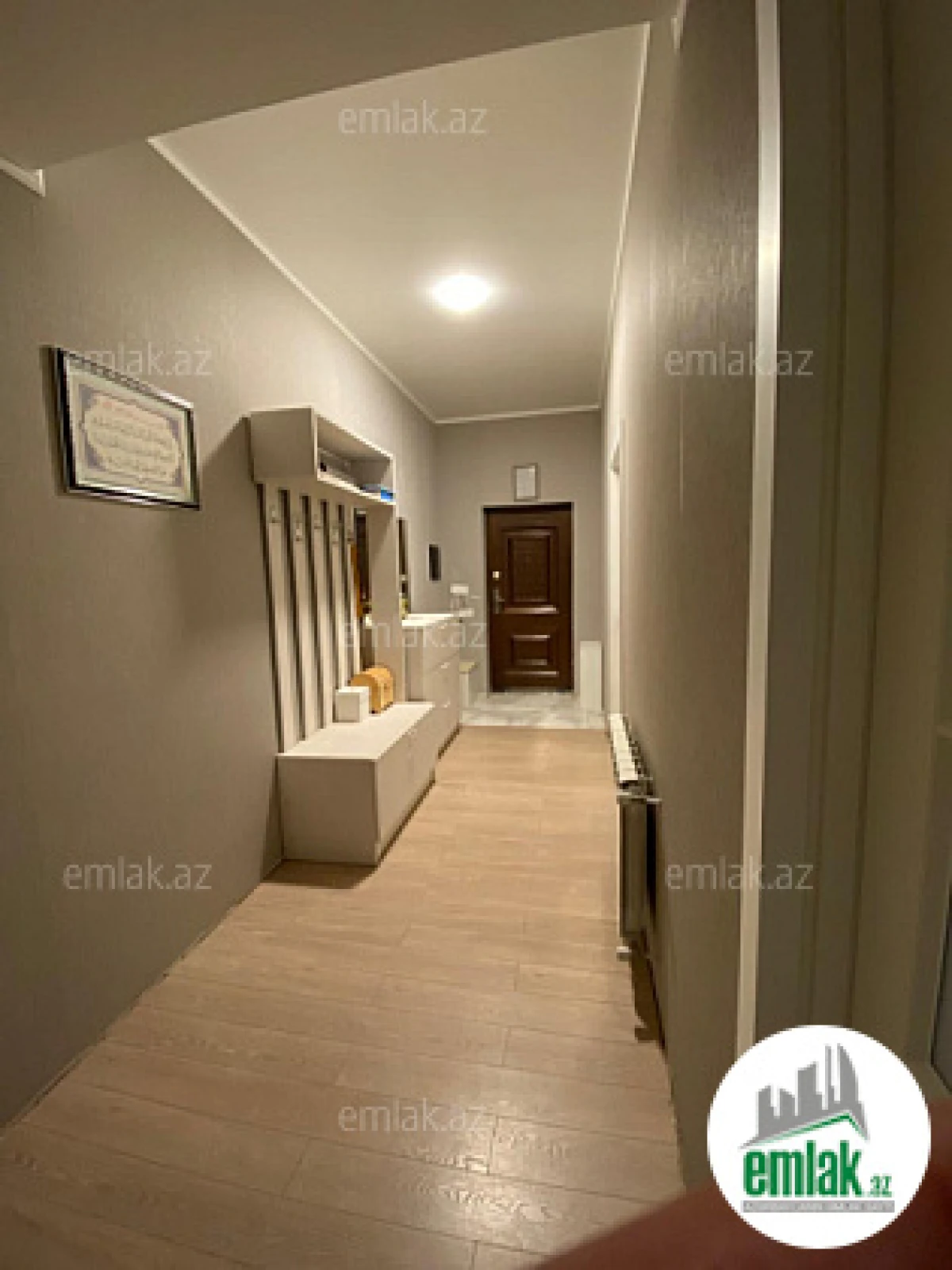 Satılır 3 otaqlı yeni tikili 105 m²