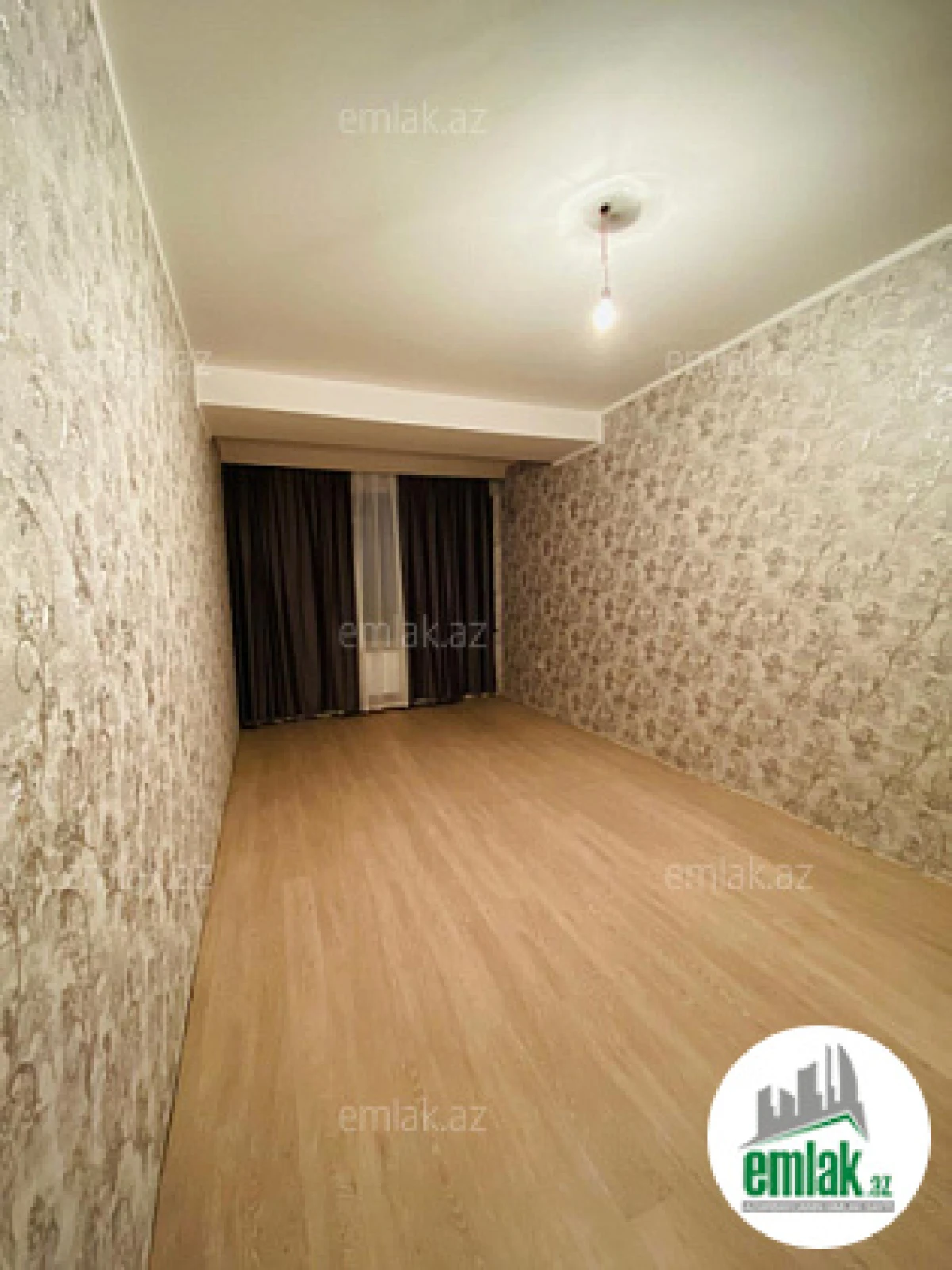 Satılır 3 otaqlı yeni tikili 105 m²