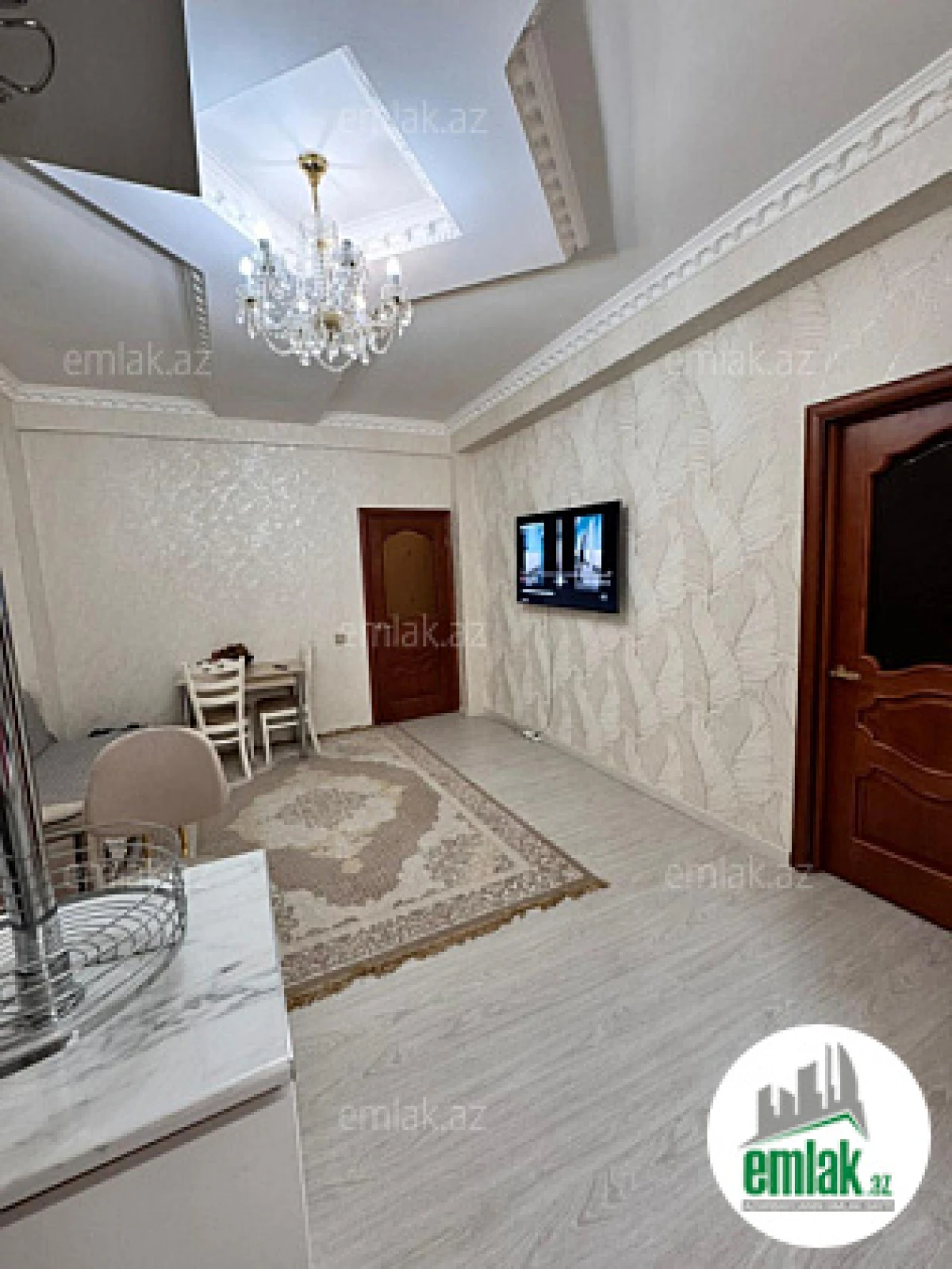 Satılır 3 otaqlı yeni tikili 75 m²