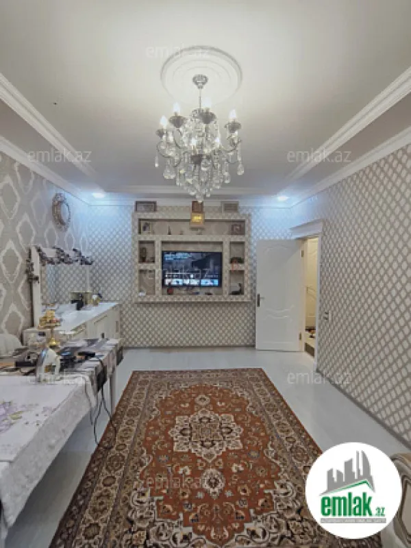 Satılır 5 otaqlı həyət evi 150 m²