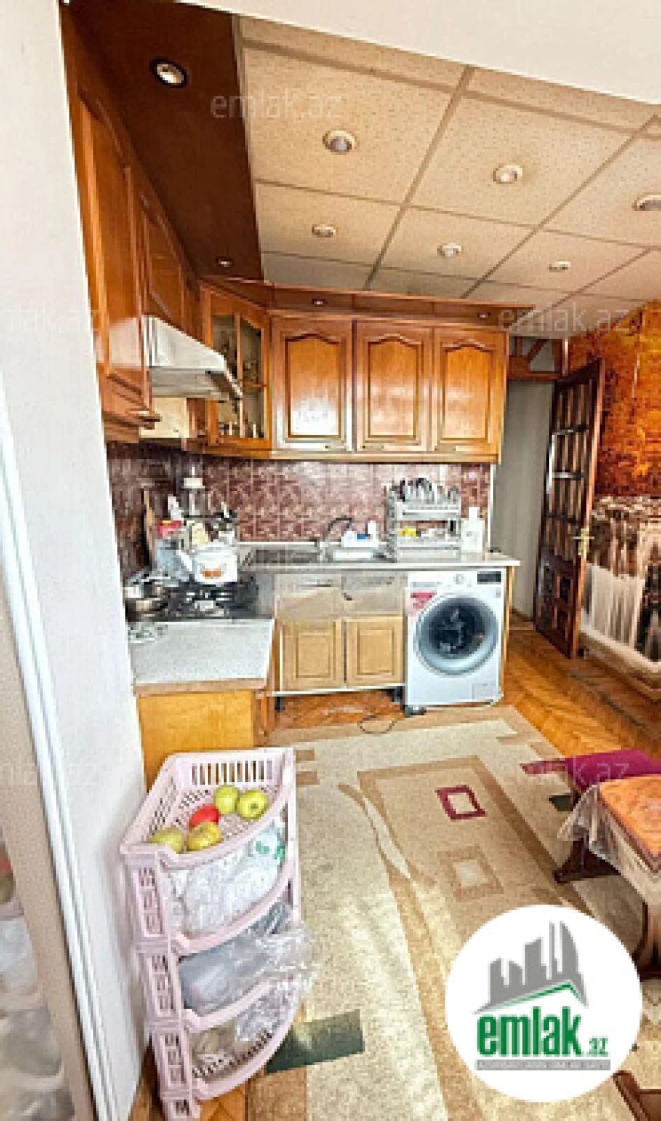 Satılır 3 otaqlı köhnə tikili 85 m²