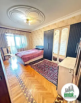 Satılır 3 otaqlı köhnə tikili 85 m²