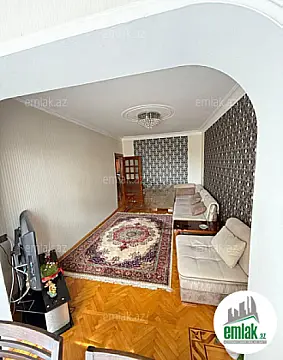 Satılır 3 otaqlı köhnə tikili 85 m²