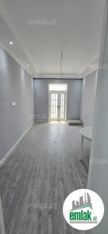 Satılır 2 otaqlı köhnə tikili 55 m²