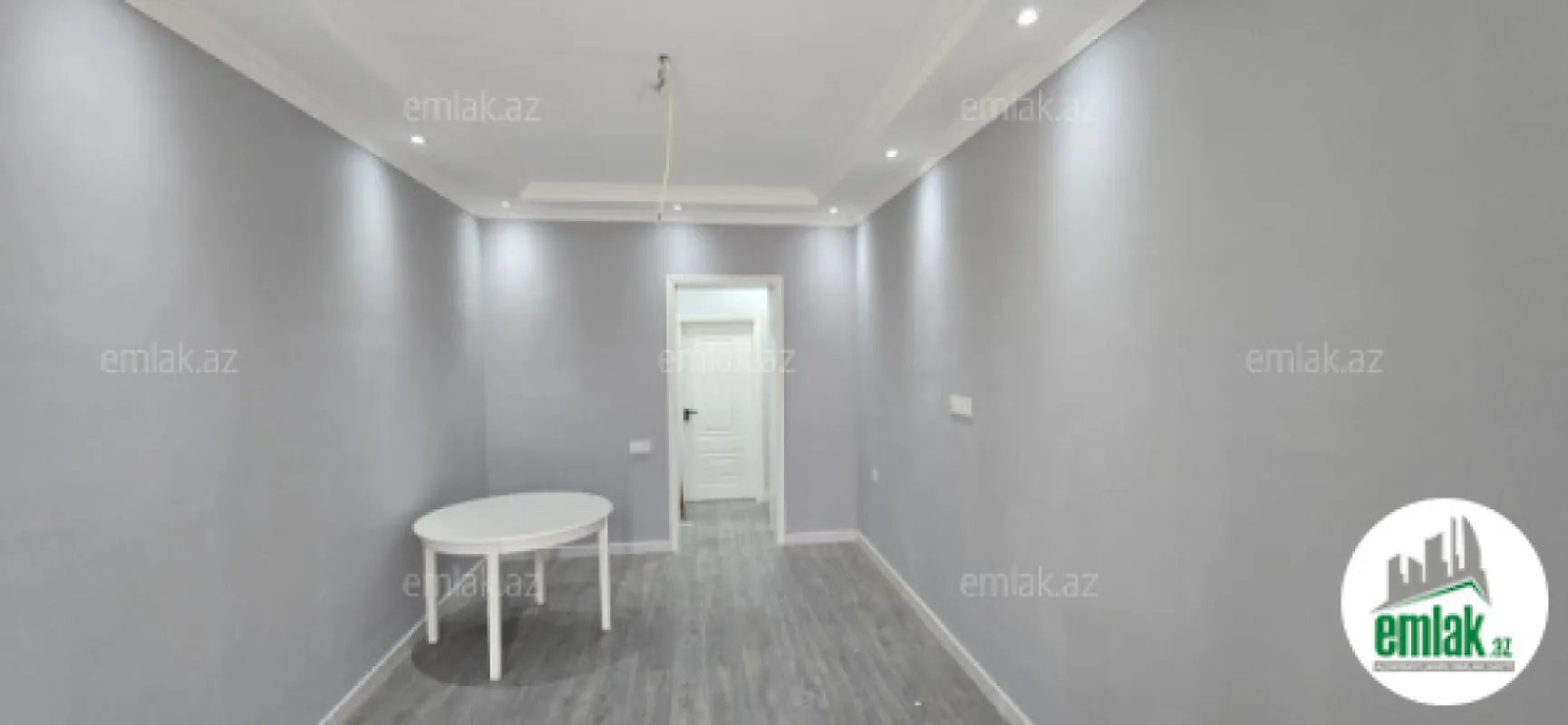 Satılır 2 otaqlı köhnə tikili 55 m²
