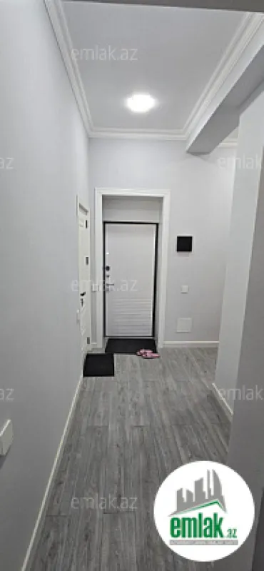 Satılır 2 otaqlı köhnə tikili 55 m²