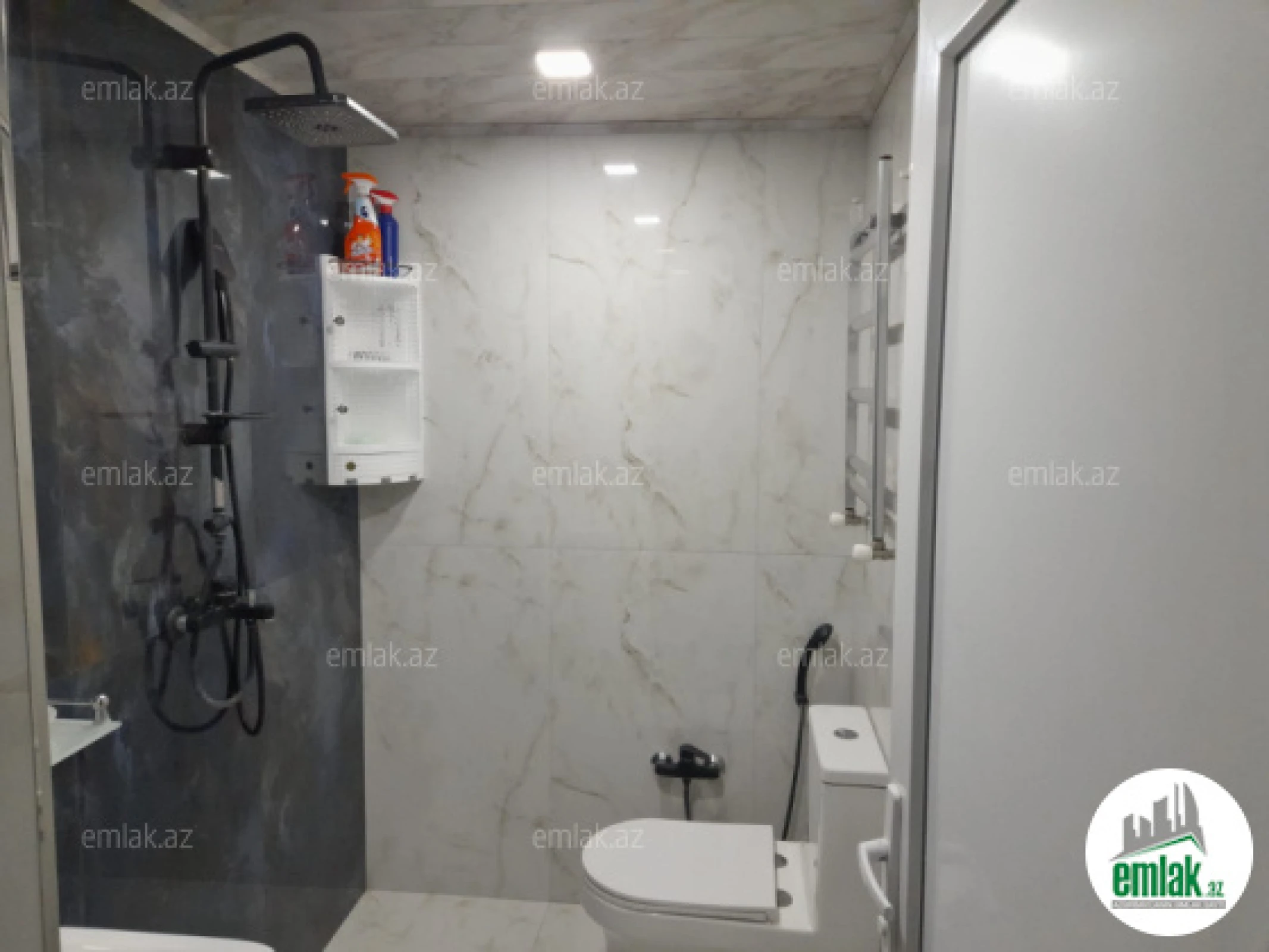 Satılır 2 otaqlı həyət evi 80 m²