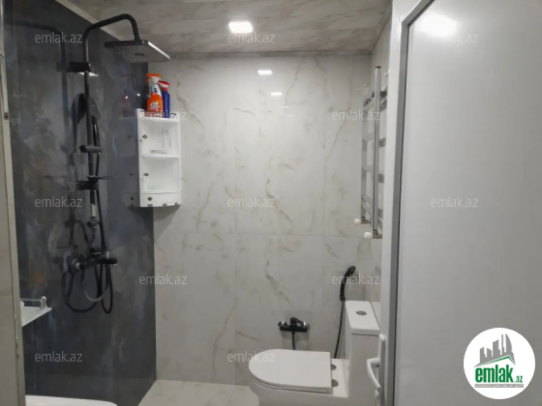 Satılır 2 otaqlı həyət evi 80 m²