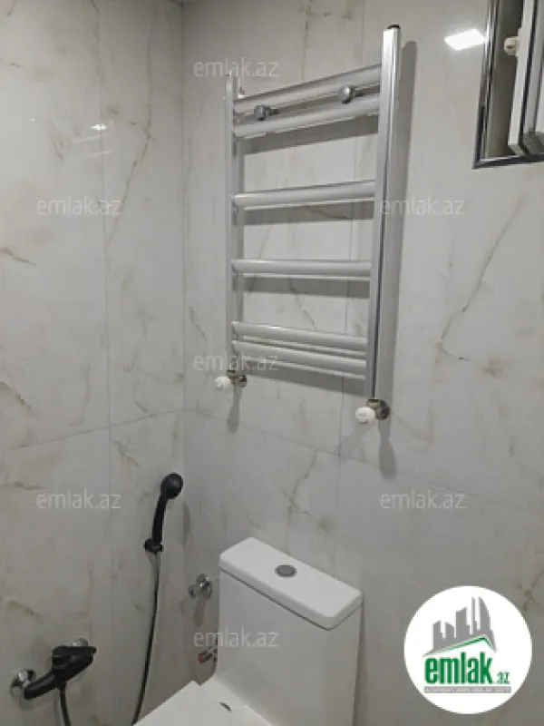 Satılır 2 otaqlı həyət evi 80 m²