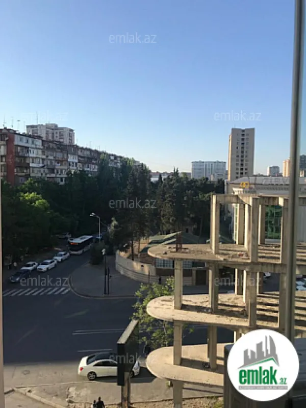 Satılır 3 otaqlı yeni tikili 112 m²