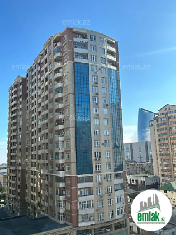 Satılır 3 otaqlı yeni tikili 128 m²