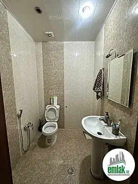 Satılır 3 otaqlı yeni tikili 128 m²