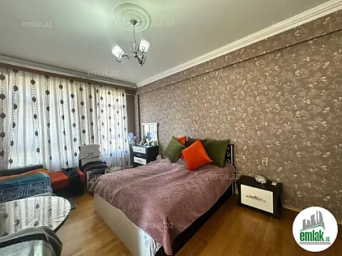 Satılır 3 otaqlı yeni tikili 128 m²