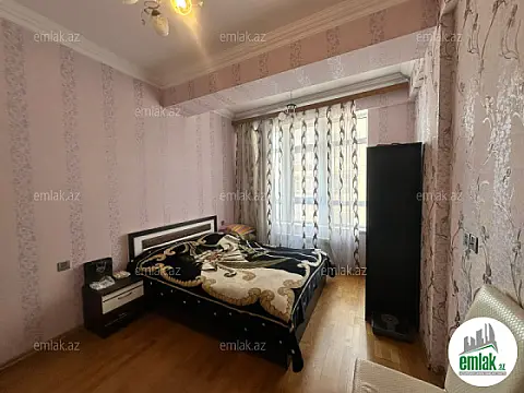 Satılır 3 otaqlı yeni tikili 128 m²