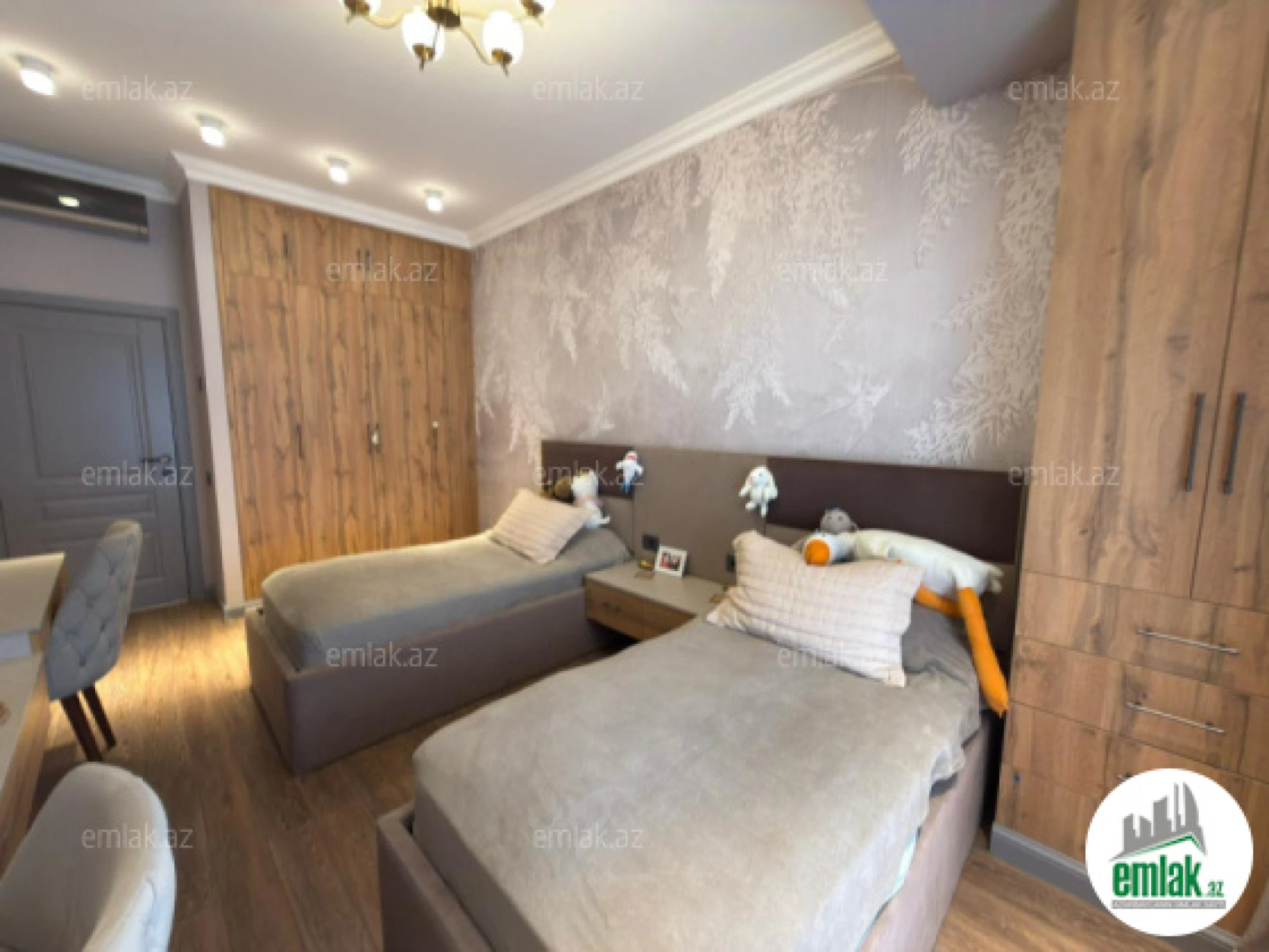 Satılır 3 otaqlı yeni tikili 128 m²