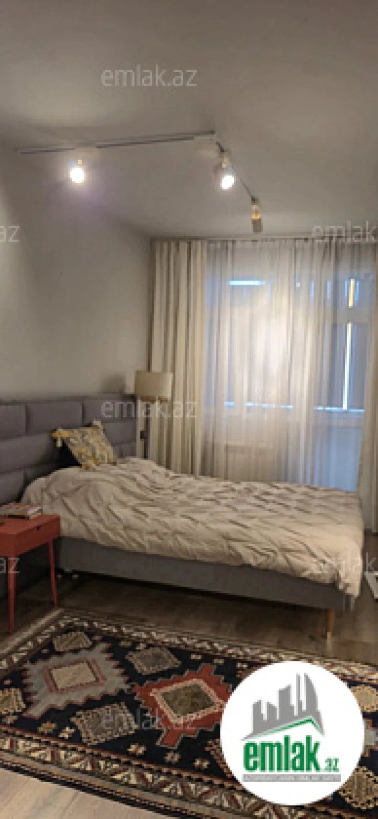 Satılır 2 otaqlı yeni tikili 72 m²