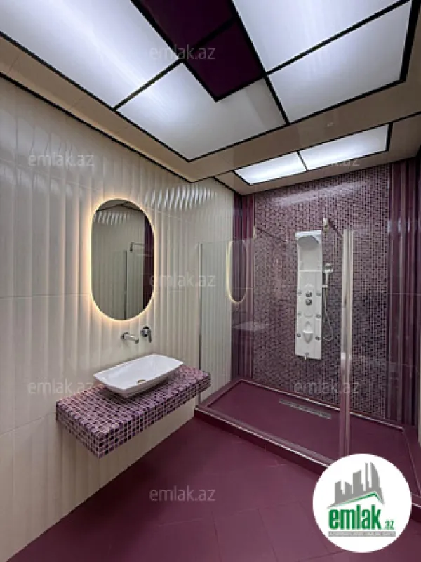 Satılır 4 otaqlı yeni tikili 180 m²