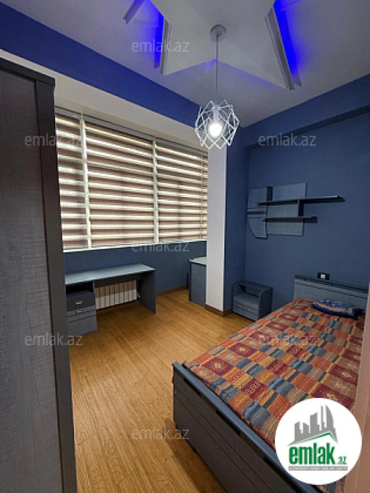 Satılır 4 otaqlı yeni tikili 180 m²