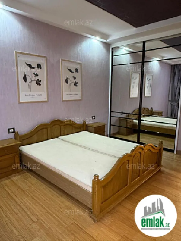 Satılır 4 otaqlı yeni tikili 180 m²