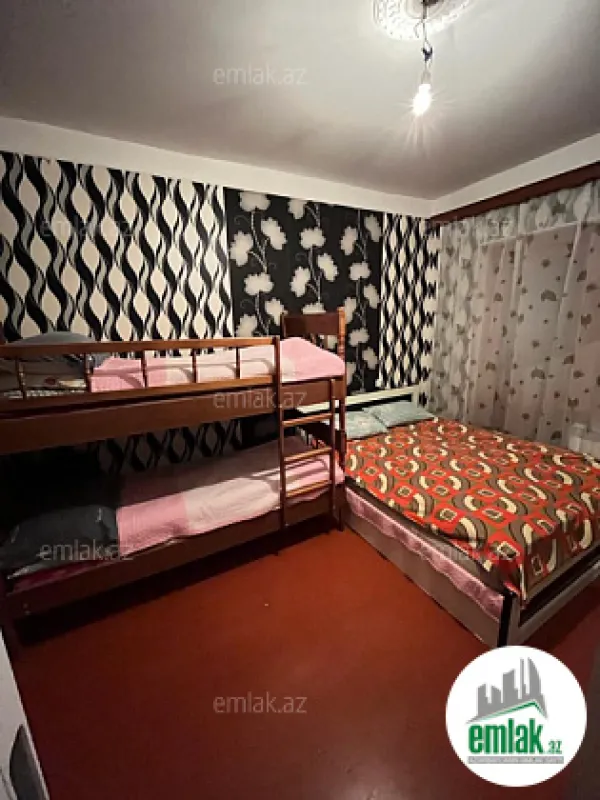 Satılır 3 otaqlı köhnə tikili 65 m²