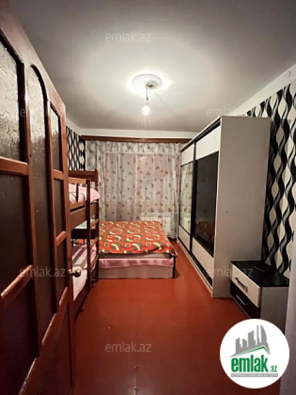 Satılır 3 otaqlı köhnə tikili 65 m²