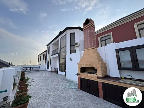 Satılır 9 otaqlı həyət evi 550 m²
