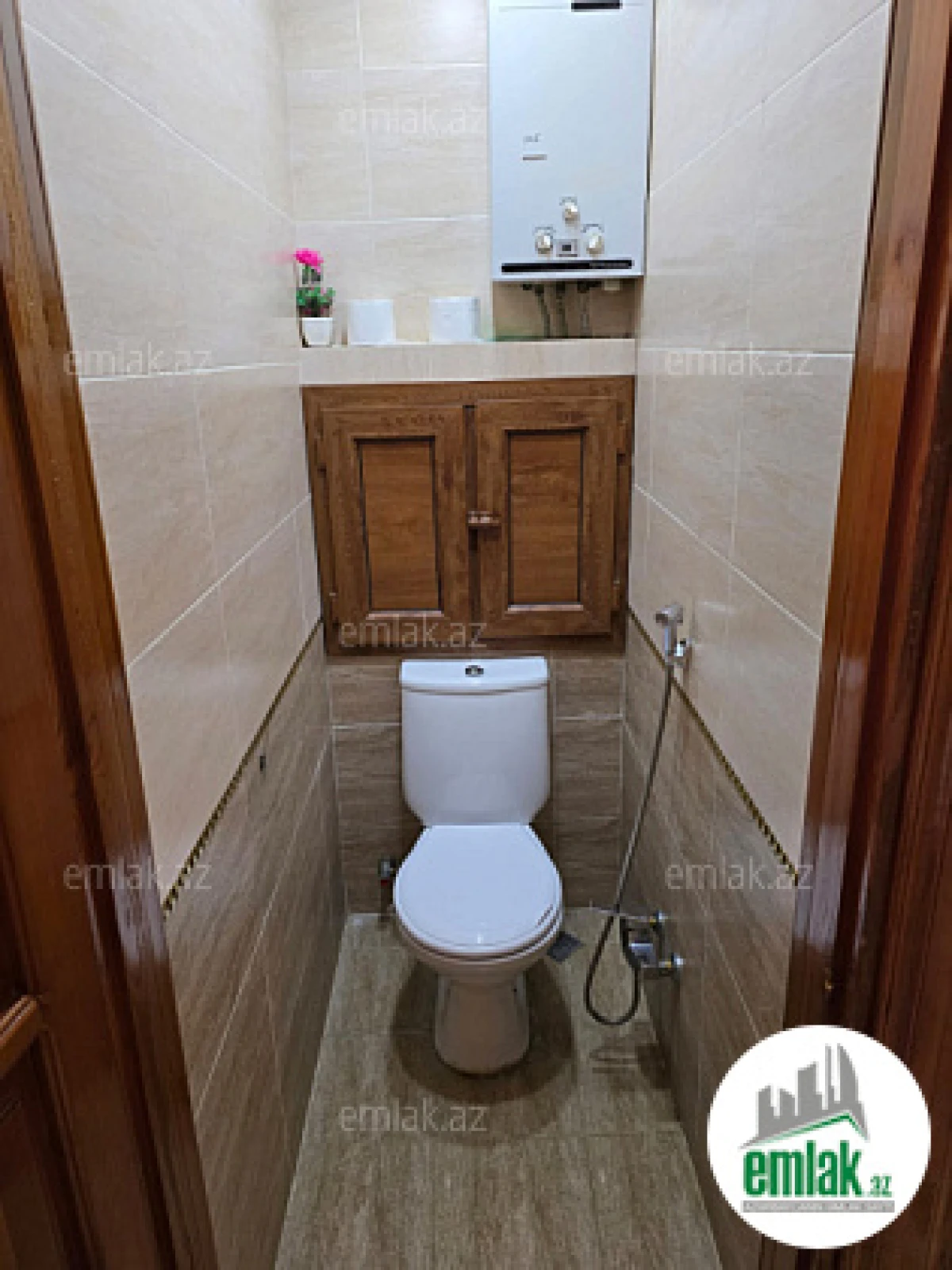 Satılır 3 otaqlı köhnə tikili 90 m²