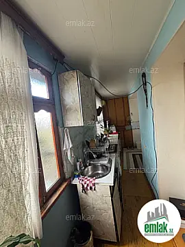 Satılır 2 otaqlı köhnə tikili 40 m²