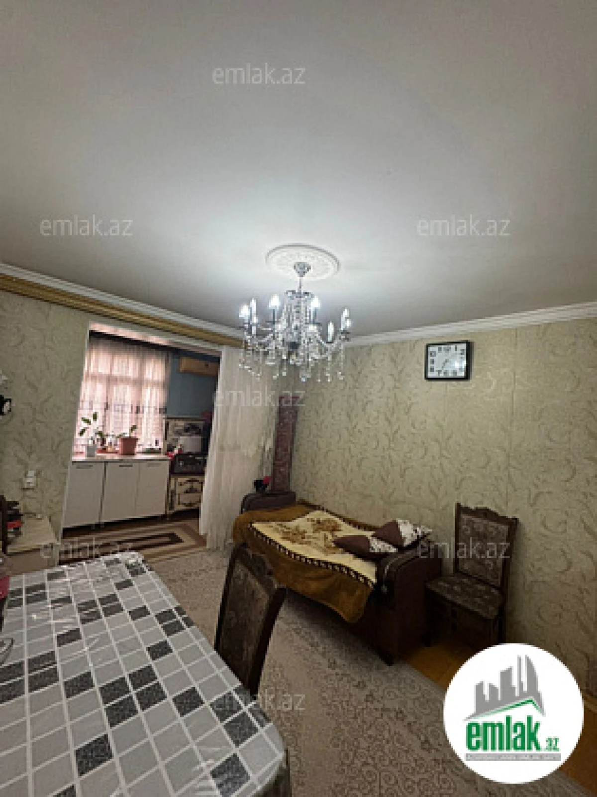 Satılır 2 otaqlı köhnə tikili 40 m²