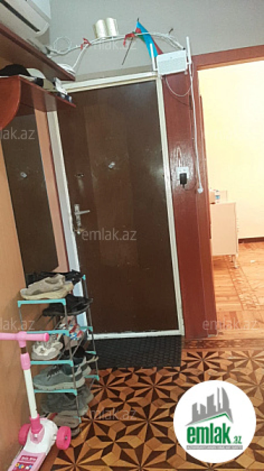 Satılır 2 otaqlı köhnə tikili 65 m²