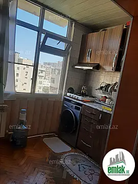 Satılır 2 otaqlı köhnə tikili 65 m²