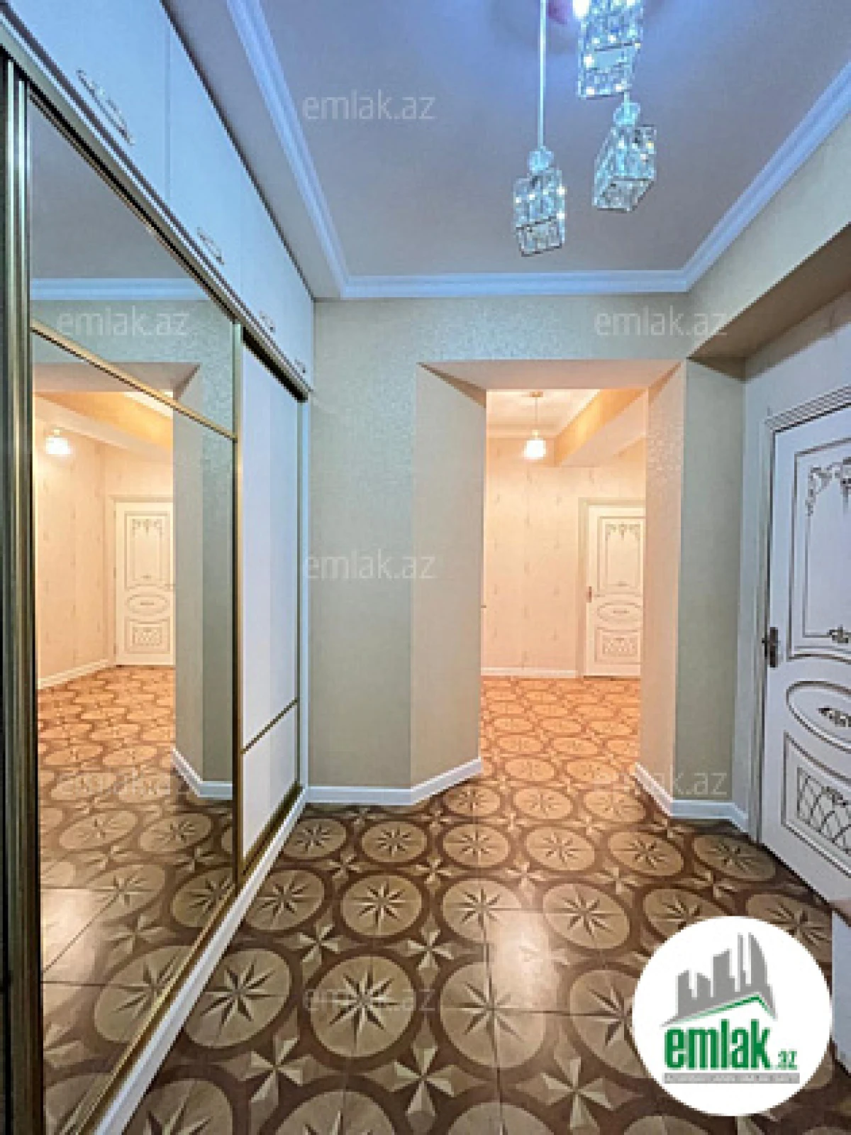 Satılır 3 otaqlı yeni tikili 99 m²