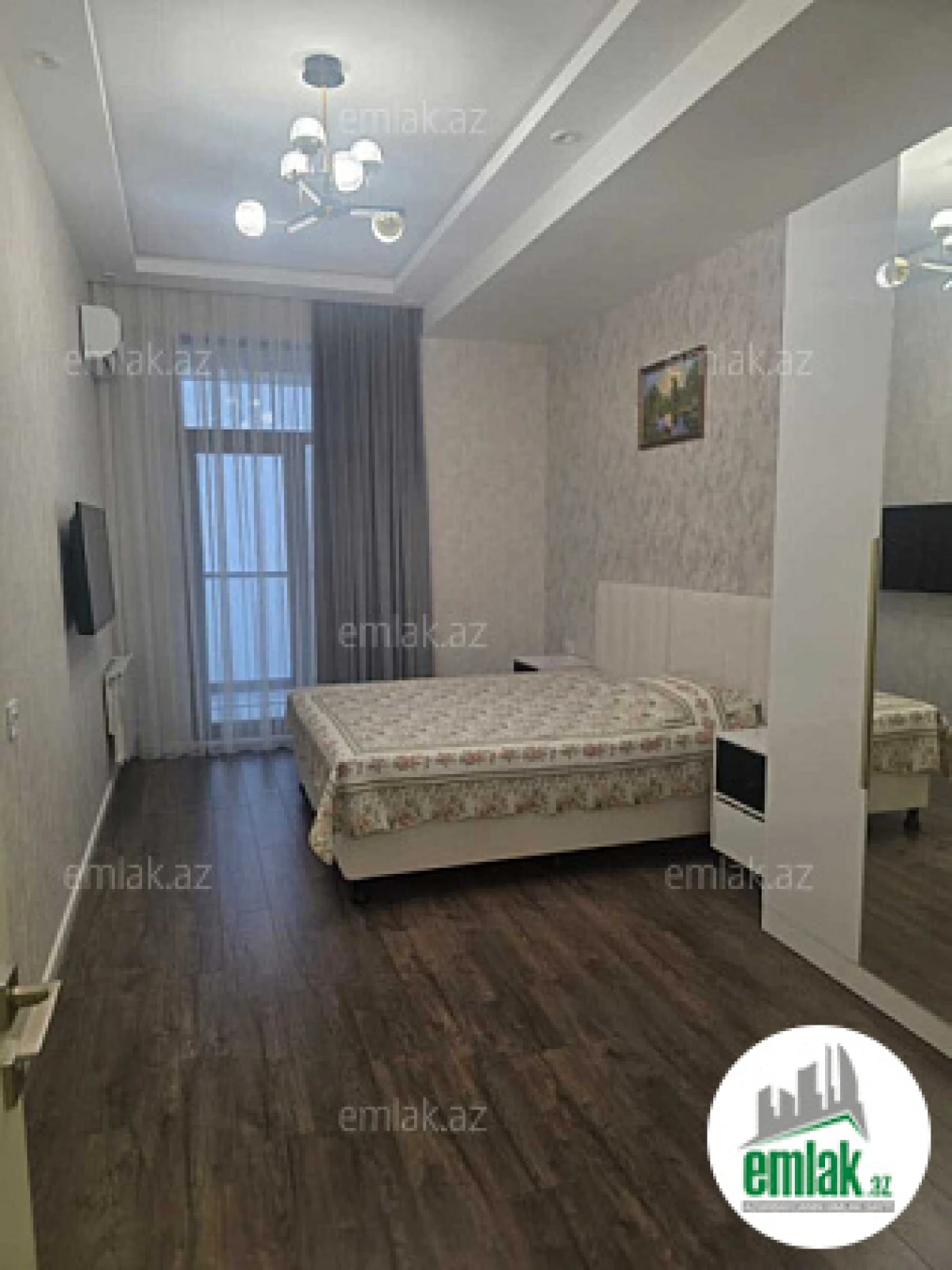 Satılır 2 otaqlı yeni tikili 95 m²